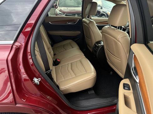 Used 2017 Cadillac XT5 Platinum AWD/4WD image 10
