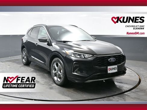 Used 2024 Ford Escape ST-Line image 1