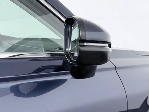 Used 2024 Honda CR-V EX-L image 9