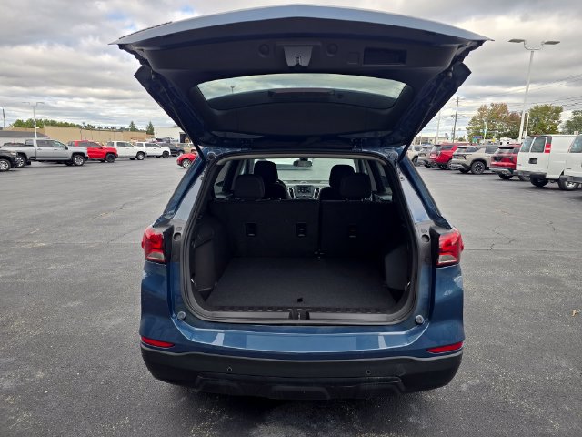 Used 2024 Chevrolet Equinox LS w/ LS Convenience Package FWD image 5