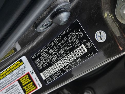 Used 2018 Toyota Camry XLE w/ Audio Package image 25