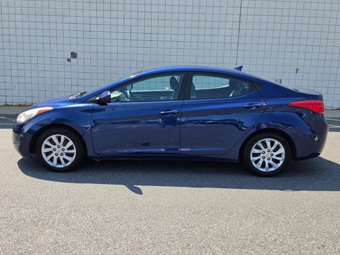 Used 2013 Hyundai Elantra GLS FWD image 4