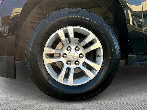 Used 2019 Chevrolet Tahoe LT image 9