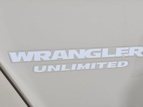 Used 2017 Jeep Wrangler Unlimited Sahara w/ Quick Order Package 24E Chief image 23