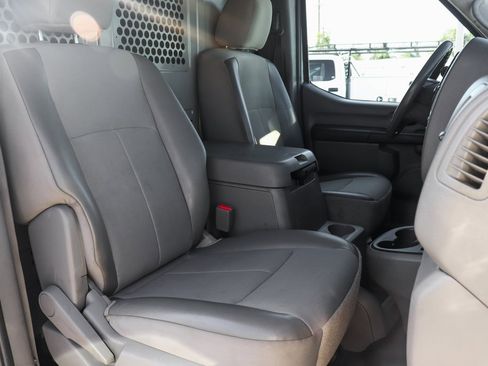Used 2018 Nissan NV 2500 SV w/ Navigation Package image 30