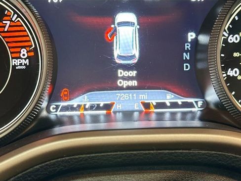Used 2017 Jeep Cherokee Limited w/ Trailer Tow Group AWD/4WD image 13
