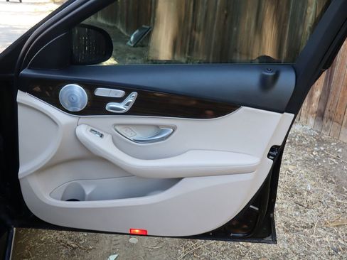 Used 2018 Mercedes-Benz C 300 4MATIC Sedan w/ Premium Package image 26