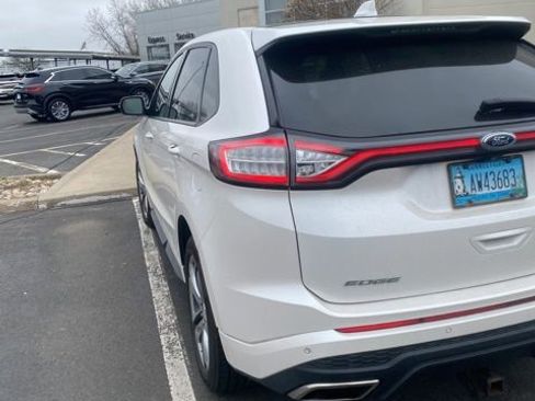 Used 2017 Ford Edge Sport w/ Technology Package image 12