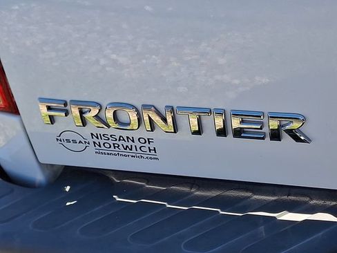 Used 2019 Nissan Frontier SV AWD/4WD image 29