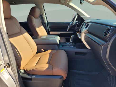 Certified 2019 Toyota Tundra SR5 image 20
