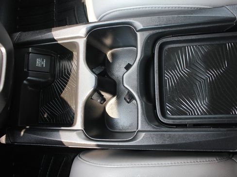 Used 2018 Honda CR-V Touring image 20