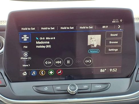 Used 2024 Chevrolet Blazer LT FWD image 13