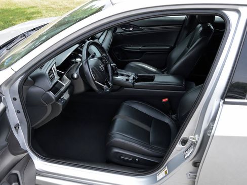 Used 2020 Honda Civic EX-L image 12