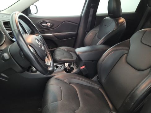 Used 2020 Jeep Cherokee Limited AWD/4WD image 17