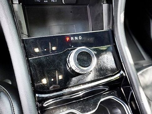 Used 2023 Jeep Grand Cherokee Altitude AWD/4WD image 32