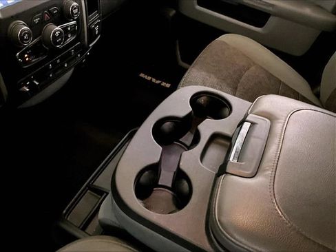 Used 2017 RAM 2500 Big Horn w/ Black Appearance Group AWD/4WD image 17