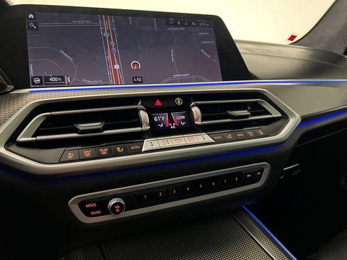 Used 2021 BMW X5 M50i w/ Executive Package image 28