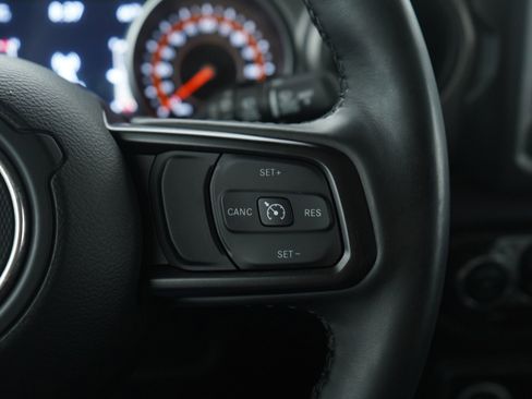 Used 2022 Jeep Wrangler Sport S image 23