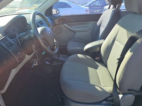 Used 2007 Ford Focus S image 7