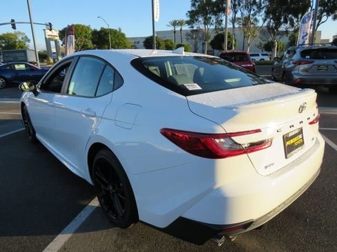 Certified 2026 Toyota Camry SE image 7