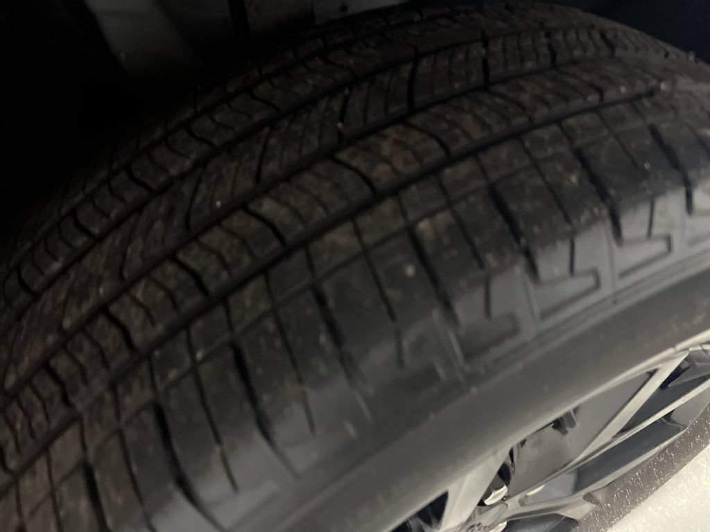 Used 2025 Jeep Grand Cherokee Altitude AWD/4WD image 41