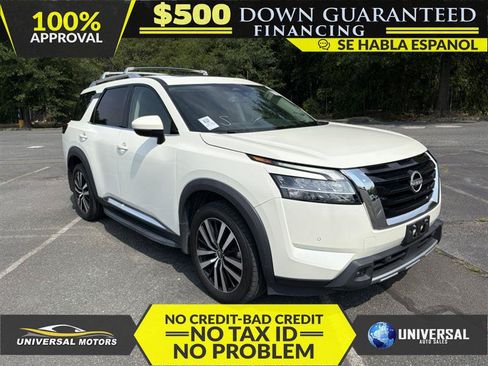 Used 2023 Nissan Pathfinder Platinum w/ Lighting Package (N93) FWD image 1