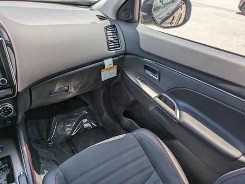 New 2026 Mitsubishi Outlander Sport SE AWD/4WD image 17