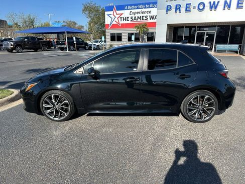 Used 2022 Toyota Corolla XSE image 2