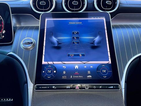 Used 2023 Mercedes-Benz GLC 300 image 19