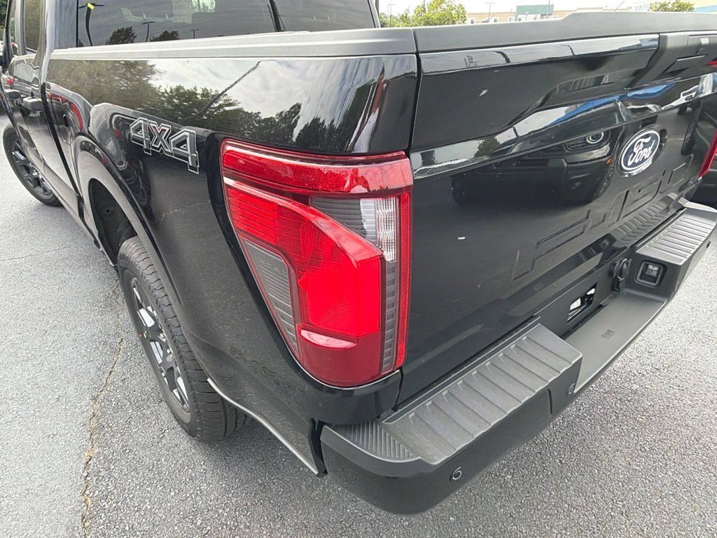 New 2026 Ford F150 STX w/ Equipment Group 200A AWD/4WD image 23