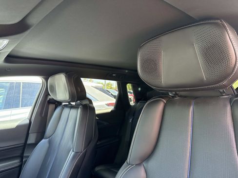Used 2025 Cadillac Lyriq Luxury w/ LPO, Floor Liner Package AWD/4WD image 22