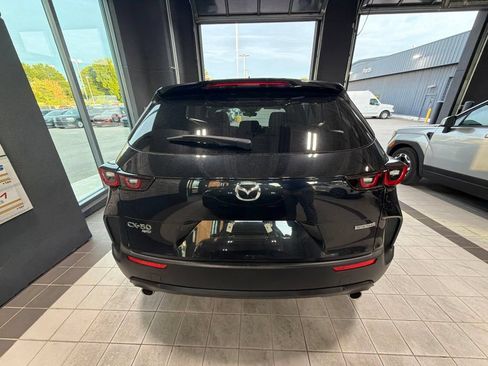 Used 2025 MAZDA CX-50 AWD 2.5 S w/ Premium Package image 5