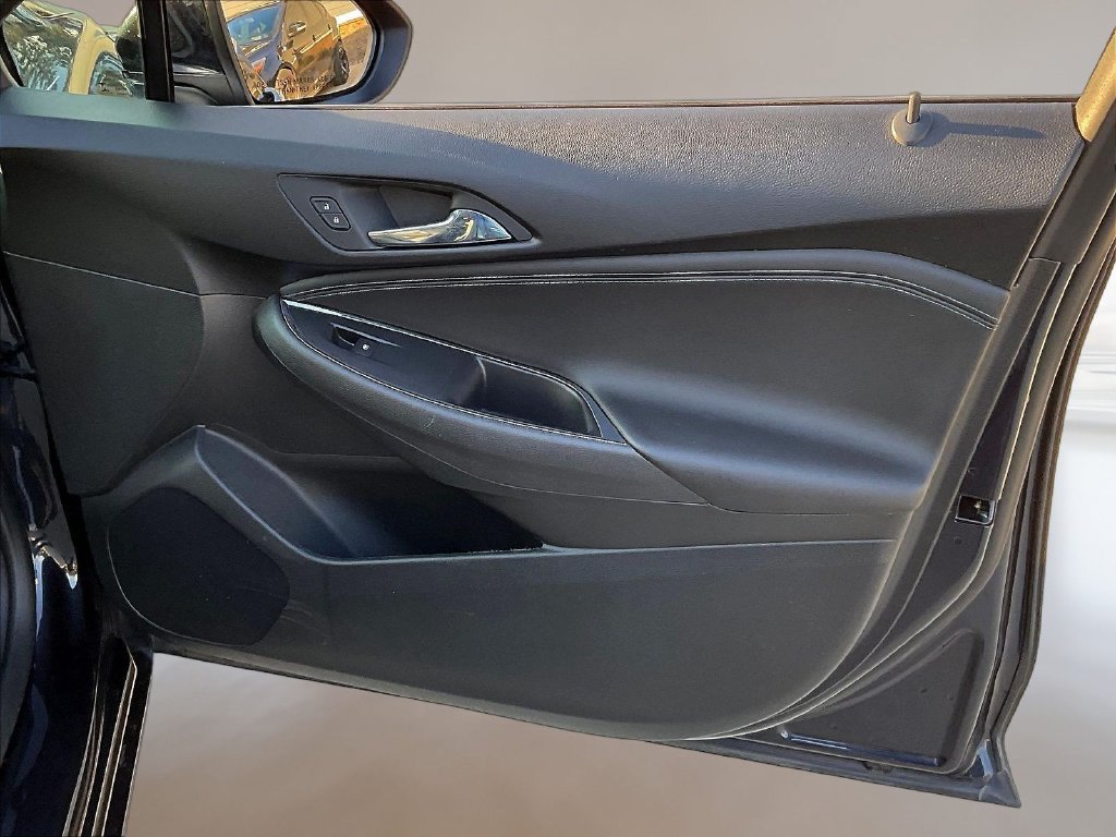 Used 2016 Chevrolet Cruze Premier FWD image 26