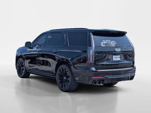 Used 2025 Cadillac Escalade V w/ LPO, ONYX Package AWD/4WD image 6
