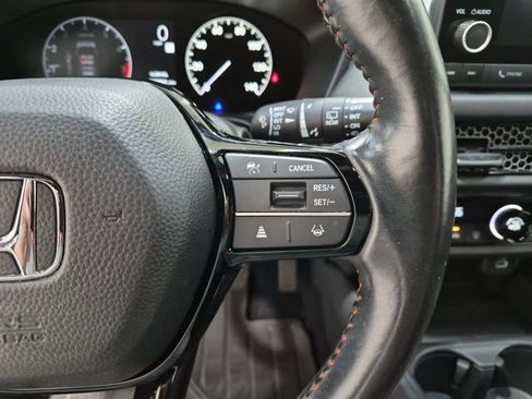Used 2024 Honda HR-V Sport image 17