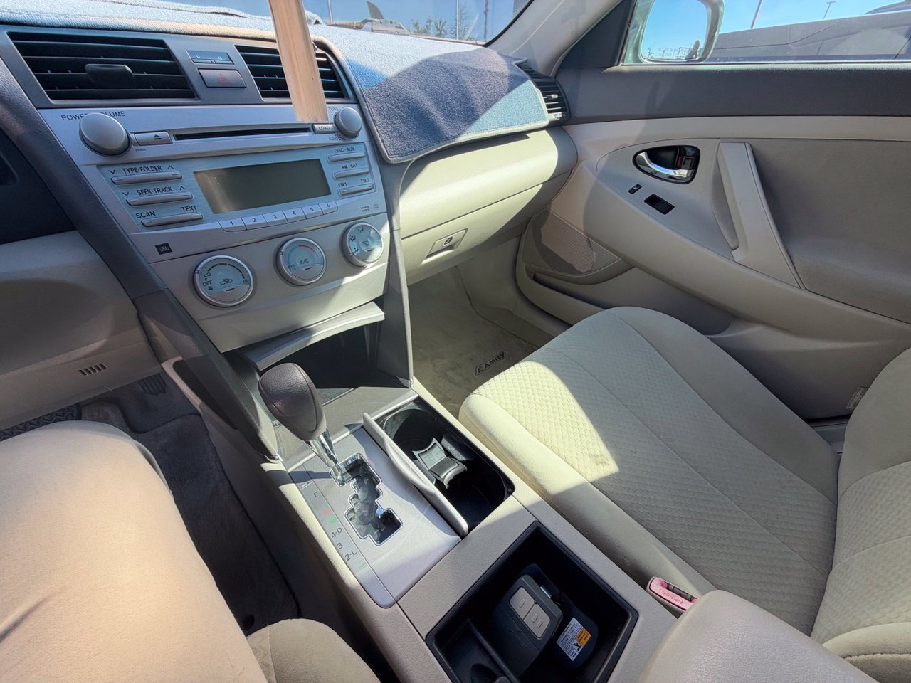 Used 2007 Toyota Camry LE FWD image 12