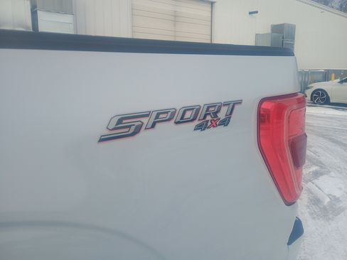 Used 2022 Ford F150 XLT w/ Equipment Group 302A High image 8