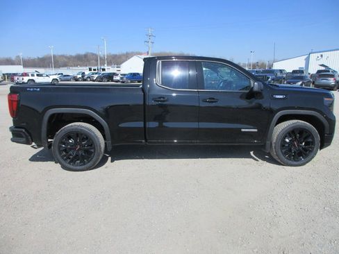 New 2026 GMC Sierra 1500 Elevation image 3