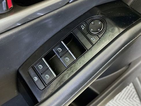 Used 2024 MAZDA CX-30 AWD 2.5 S w/ Select Sport Pkg image 19