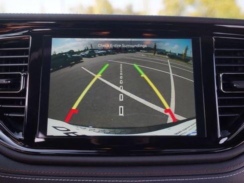 Used 2025 Dodge Durango SRT Hellcat image 32