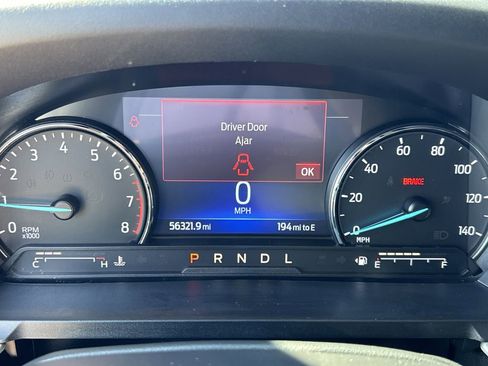 Used 2022 Ford Explorer XLT w/ Equipment Group 202A image 26