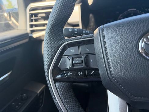 Used 2024 Toyota Sequoia Limited AWD/4WD image 10