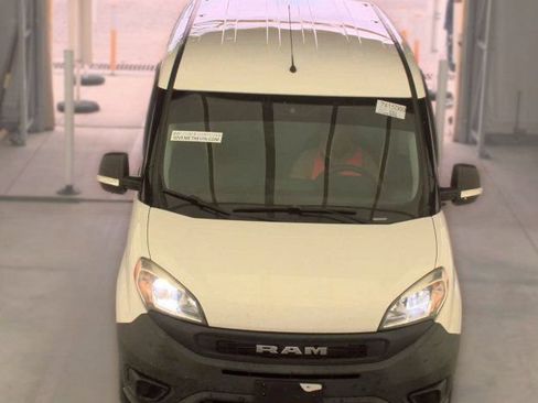 Used 2019 RAM ProMaster City Tradesman FWD image 2