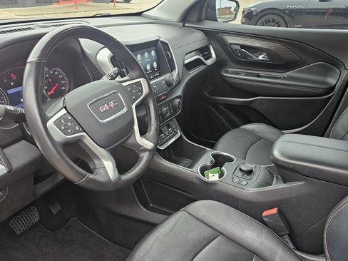 Used 2021 GMC Terrain SLT image 24