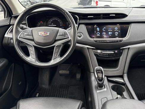 Used 2019 Cadillac XT5 Luxury image 8