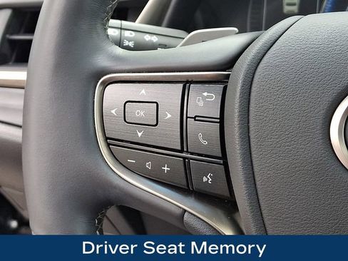 Used 2020 Lexus ES 350 w/ Premium Package FWD image 7