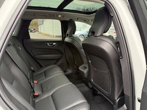 Certified 2024 Volvo XC60 B5 Plus w/ Protection Package Premier image 11