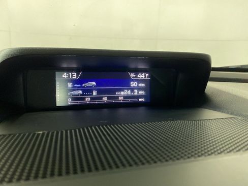 Used 2022 Subaru Ascent Limited w/ Technology Package image 29