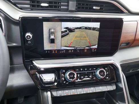 New 2026 GMC Sierra 1500 Denali Ultimate w/ LPO, Black Badging Package AWD/4WD image 18