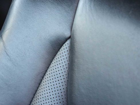 Used 2015 Lexus RX 450h AWD image 23